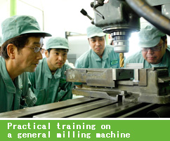 Practical training on a general milling machine